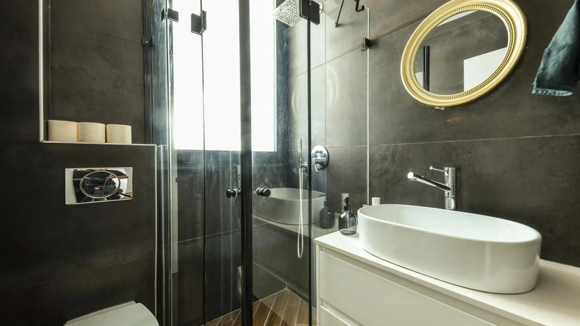 Stunning 2Br Apartment With Balcony And Ocean View In The Heart Of Haifa By Sea N' Rent Israele